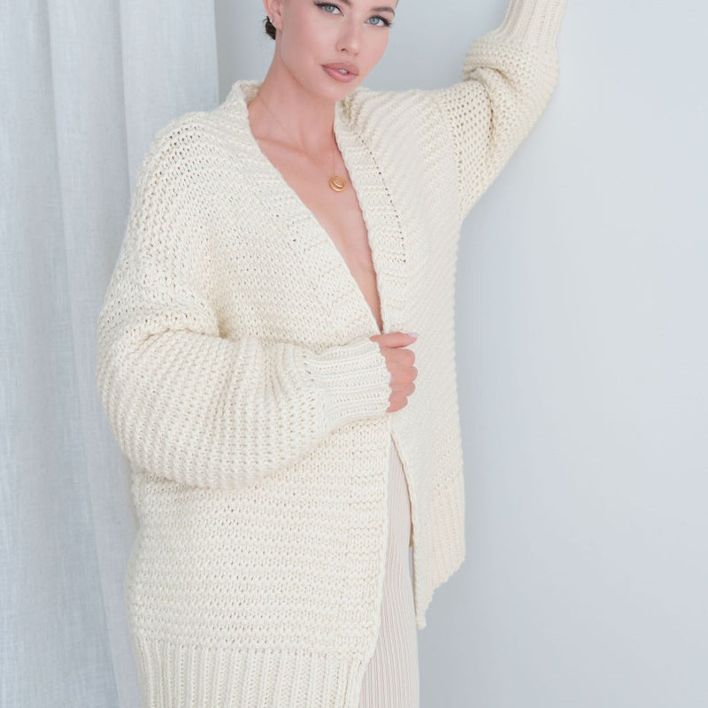 Tundra Heavy Knit Pastel Cardigan in Cream