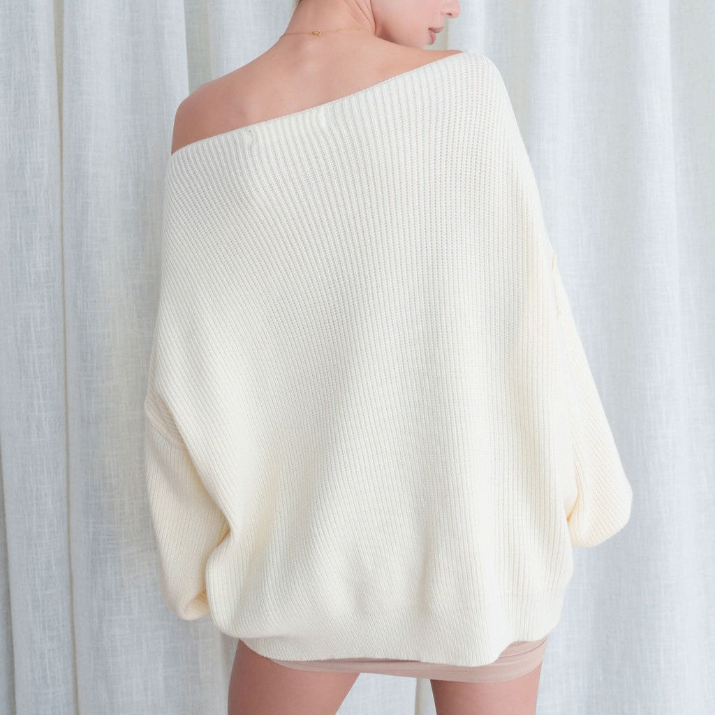 Heavy Ribbed Knit Sweater In Tunic Length in Cream