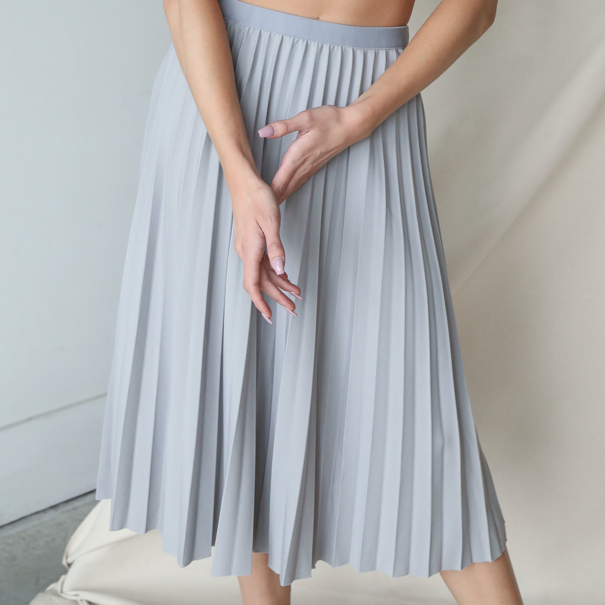 Last One - Pleated Skirt