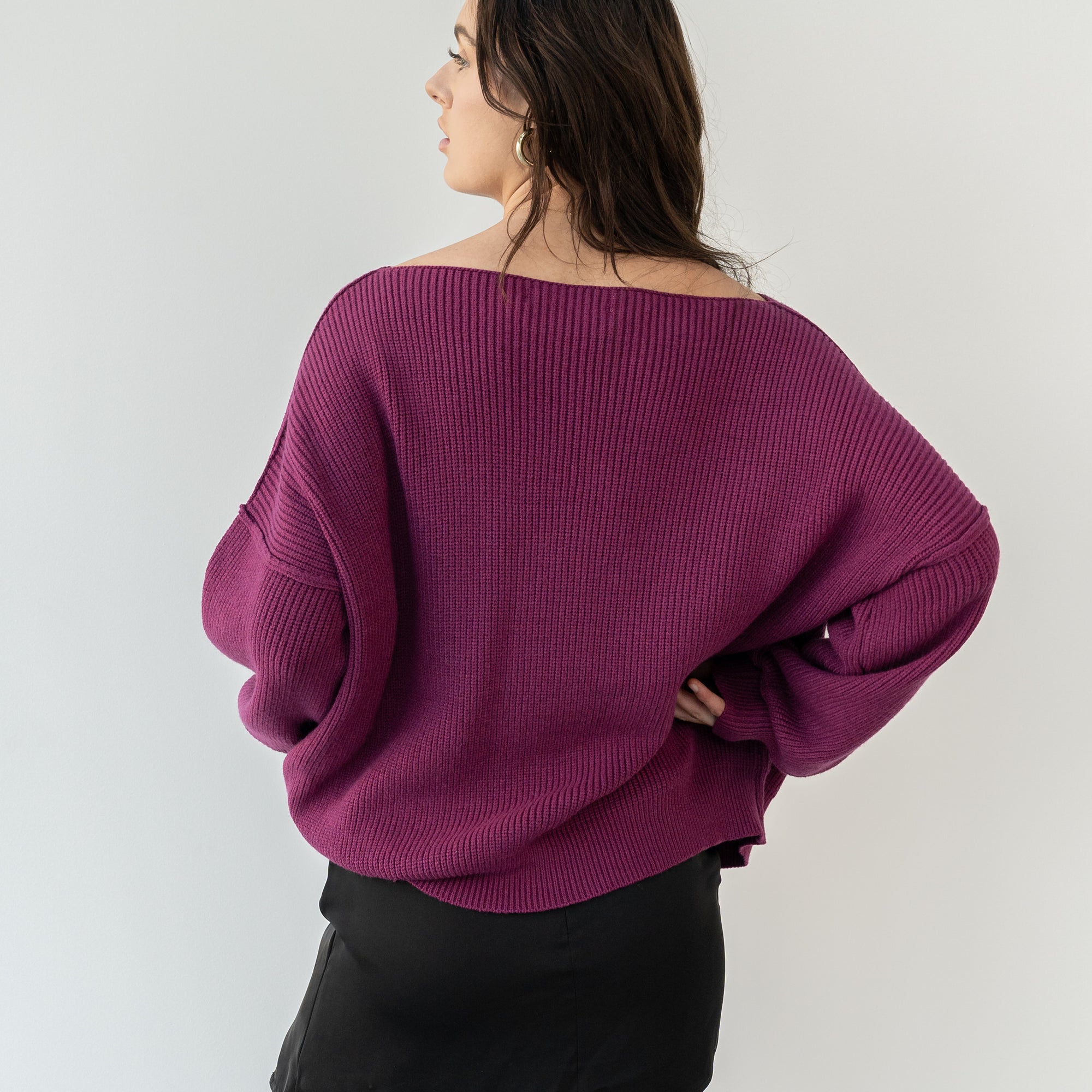 Heavy Ribbed Knit Sweater In Tunic Length in Magenta