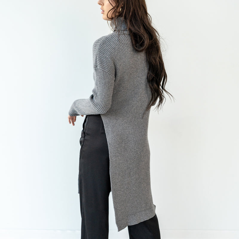 Last One - Heavy Ribbed Long Tunic With Slit in Charcoal